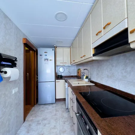 Avenida Del Puerto Private Séjour chez l'habitant Valence