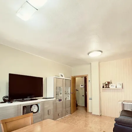 Avenida Del Puerto Private Séjour chez l'habitant *